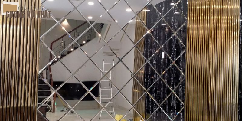 Vai trò của gương ghép với từng không gian sống