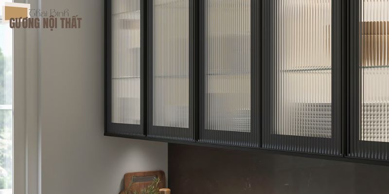 Tủ bếp nhôm kính cánh kính hiện đại