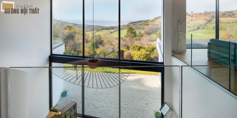 Khả năng chống chịu cao với khung nhôm cao cấp