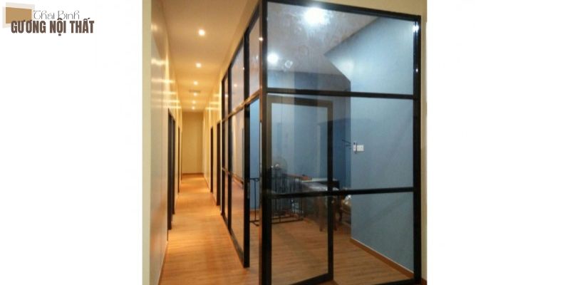 Mẫu cửa quay truyền thống