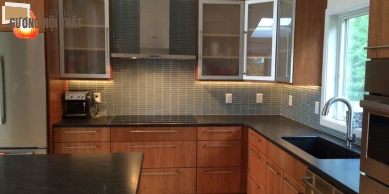 Tủ bếp nhôm kính hệ giả gỗ